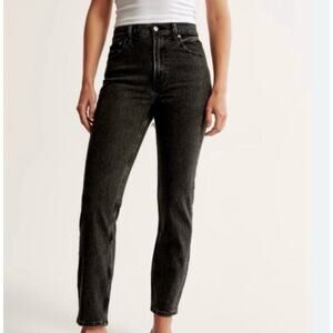 Abercrombie & Fitch Mom High Rise Dark Jeans Size 25